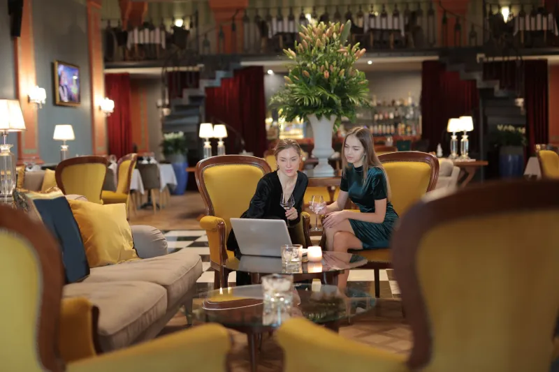 The Portfolio Member: How High-Net-Worth Americans Rewrote the Rules of Club Loyalty